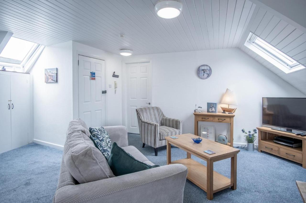 St Julians View - 1 Bedroom Apartment - Tenby Kültér fotó